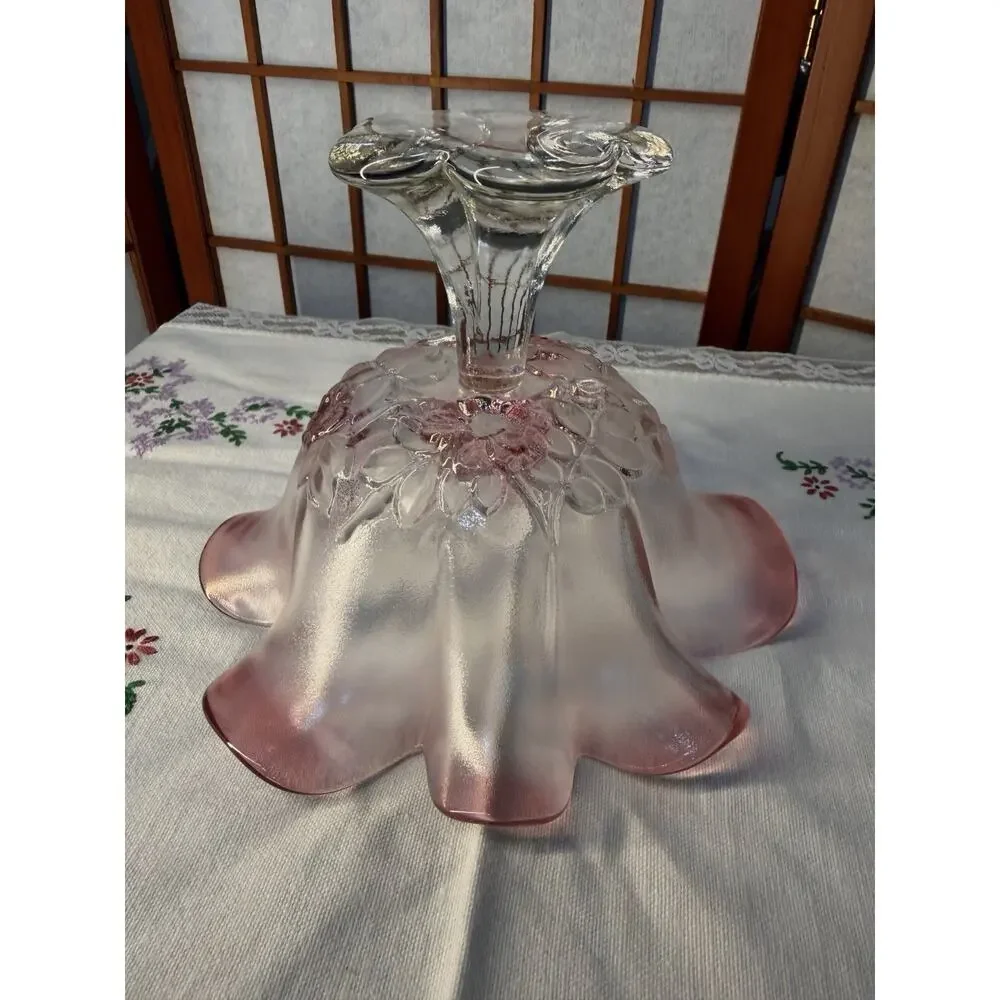 Unmarked beautiful vintage